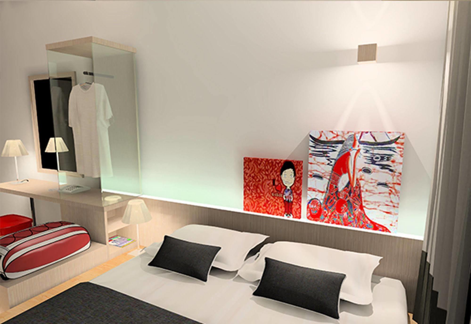 Hotel Oyo 127 The Reeds 2*