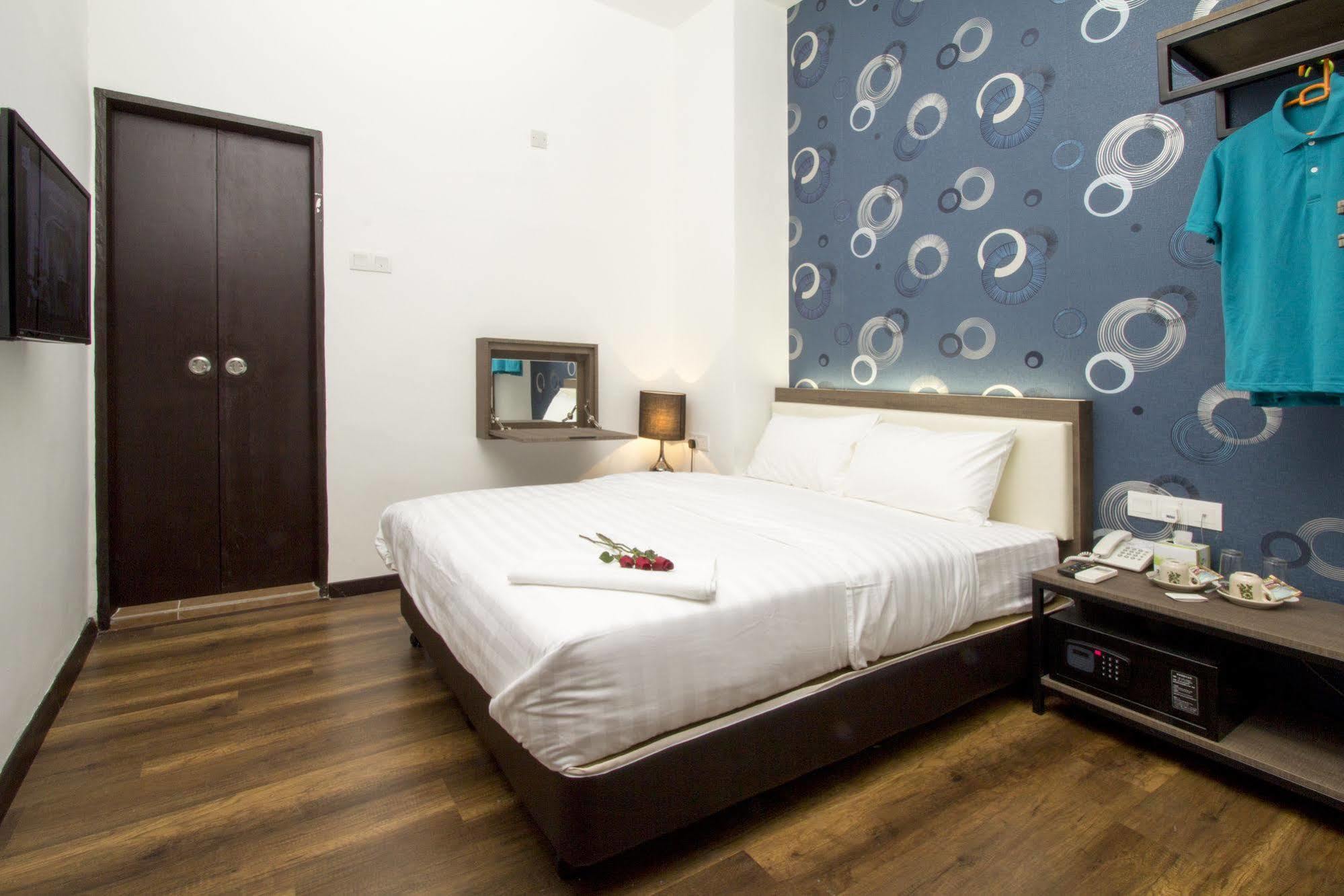 Oyo 127 The Reeds Hotel Kuala Lumpur